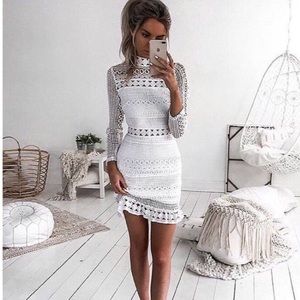 The fox & I white dress size small